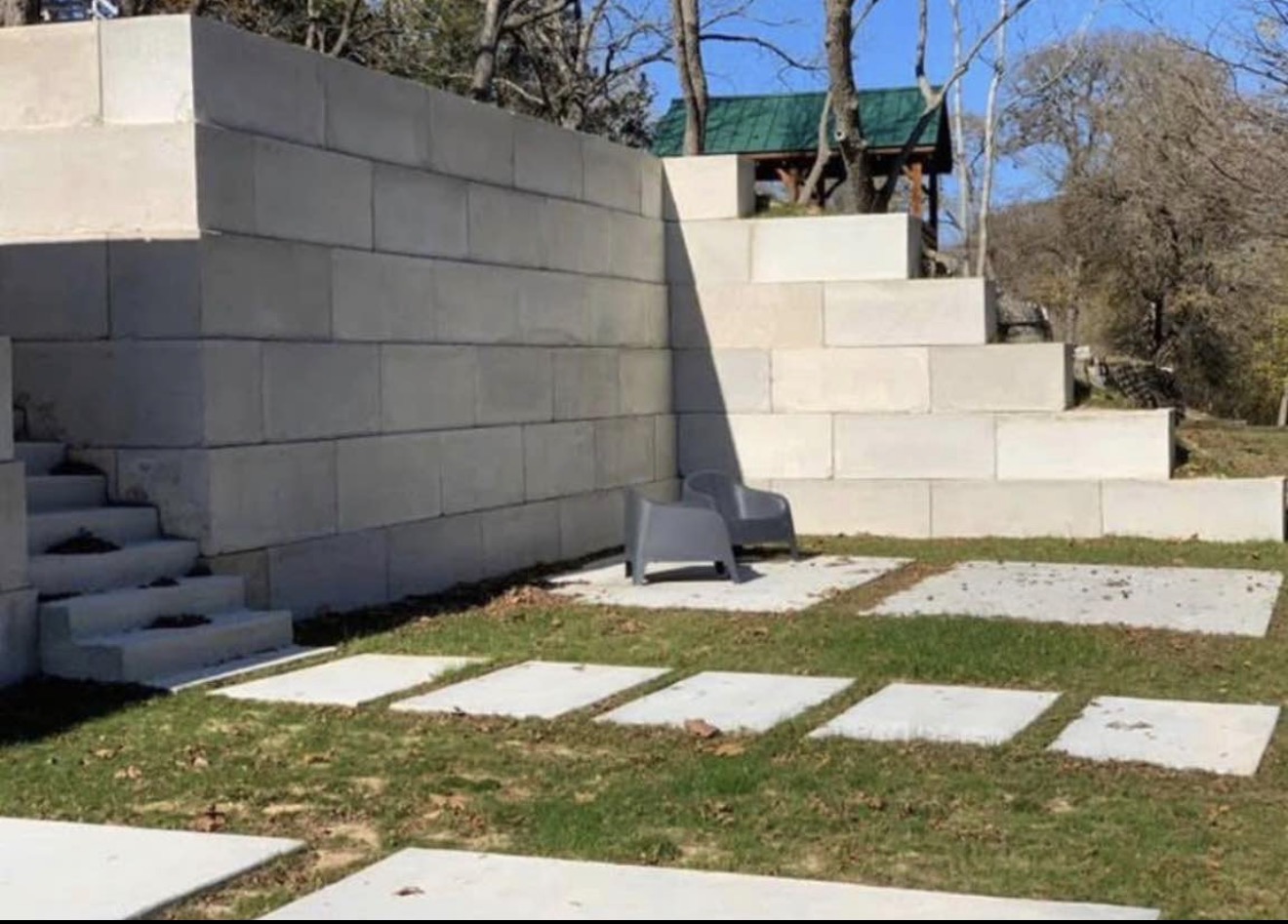 Concrete block retaining wall in San Antonio, TX